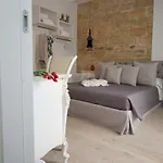Mare Versus Luxury 4* Barletta