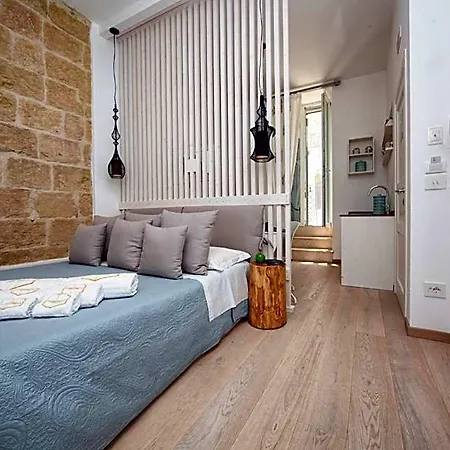 Mare Versus Luxury Oda ve Kahvaltı 4*
