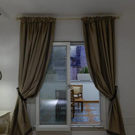 Mare Versus Luxury 4*