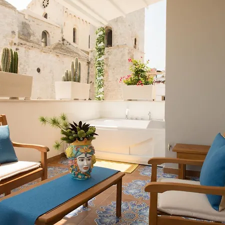 Mare Versus Luxury 4* Barletta