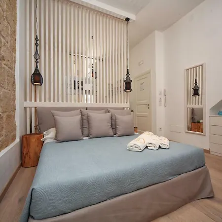 Mare Versus Luxury * Barletta